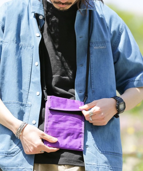 URBAN RESEARCH Sonny Label（アーバンリサーチサニーレーベル）の「マルチショルダーバッグ（ショルダーバッグ・メンズ・ブラック/ベージュ/パープル/オレンジ・ONE）」の3枚目の写真