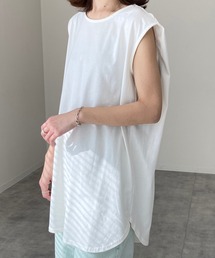 ラウンドヘムサイドスリットフレンチスリーブtシャツ