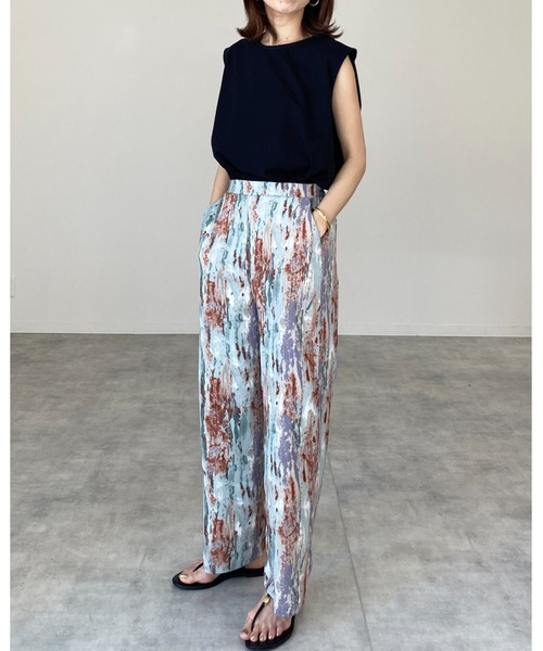 She's Closet(シーズクローゼット)の「ラウンドヘムサイドスリットフレンチスリーブtシャツ(Tシャツ/カットソー・レディース・ホワイト/ブラック/モカ/グレイッシュベージュ/チャコール・FREE)」の12枚目の写真