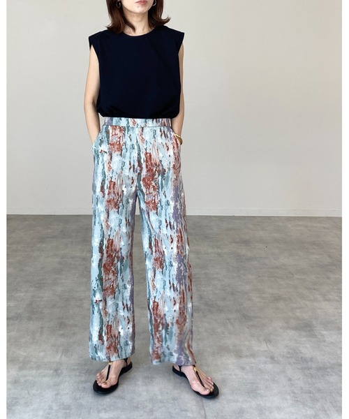 She's Closet(シーズクローゼット)の「ラウンドヘムサイドスリットフレンチスリーブtシャツ(Tシャツ/カットソー・レディース・ホワイト/ブラック/モカ/グレイッシュベージュ/チャコール・FREE)」の22枚目の写真