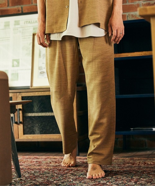 JOURNAL STANDARD relume(ジャーナルスタンダード レリューム)の「TEC PANAMA イージーパンツ(スラックス・メンズ・ブラック/ベージュ/アイボリー・MEDIUM/LARGE)」の1枚目の写真