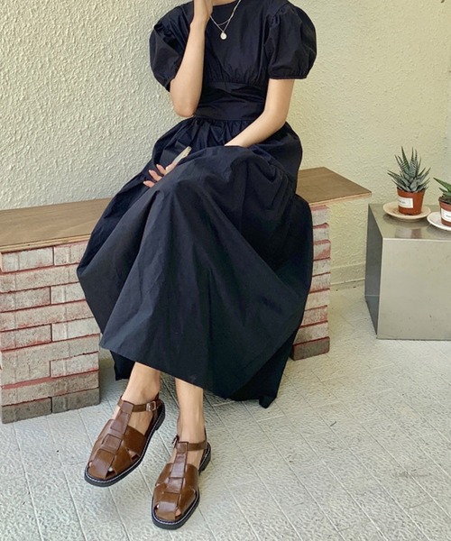 SMILE ORCHID（スマイルオーキッド）の「フェイクレザー編み込みグルカサンダル（サンダル・レディース・アイボリー/ブラック/ブラウン・38/37/39）」の11枚目の写真