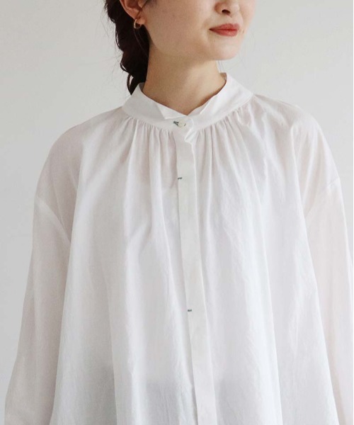 l'atelier du savon（アトリエドサボン）の「●C/ウィングカラー　ワンピース（シャツワンピース・レディース・ホワイト/ブラック/ピンク/ブルー・FREE）」の17枚目の写真