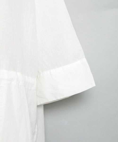 AS KNOW AS PINKY（アズノゥアズピンキー）の「絞ってはらりとシャツワンピース（シャツワンピース・レディース・ホワイト/ブラック/ベージュ・FREE）」の8枚目の写真