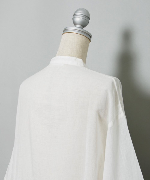 AS KNOW AS PINKY（アズノゥアズピンキー）の「絞ってはらりとシャツワンピース（シャツワンピース・レディース・ホワイト/ブラック/ベージュ・FREE）」の5枚目の写真