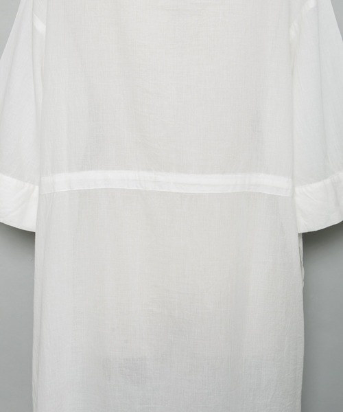 AS KNOW AS PINKY（アズノゥアズピンキー）の「絞ってはらりとシャツワンピース（シャツワンピース・レディース・ホワイト/ブラック/ベージュ・FREE）」の9枚目の写真