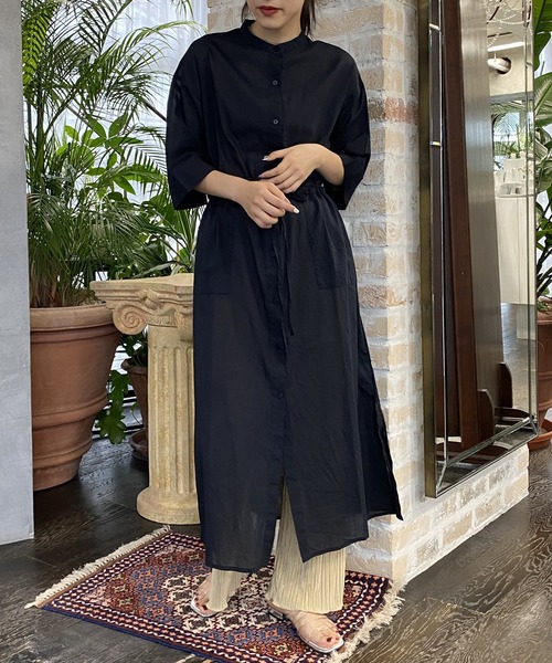 AS KNOW AS PINKY（アズノゥアズピンキー）の「絞ってはらりとシャツワンピース（シャツワンピース・レディース・ホワイト/ブラック/ベージュ・FREE）」の19枚目の写真