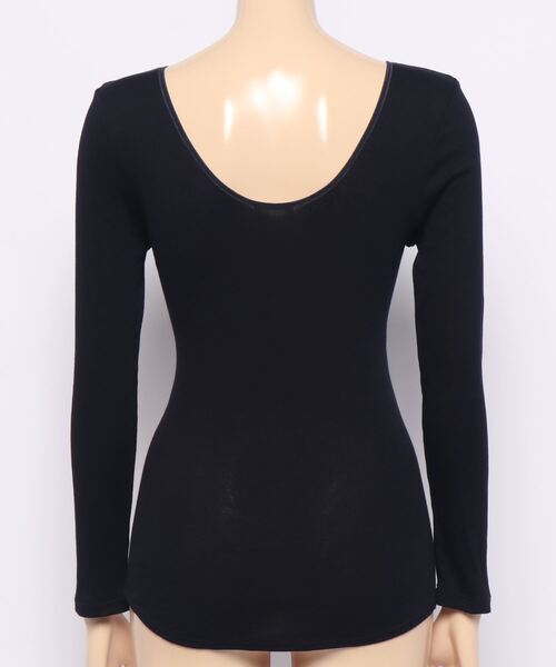 ONEME(ワンム)の「ONEME Seamless innerwear L/S(Tシャツ/カットソー・レディース・ネイビー/オフホワイト・FREE)」の11枚目の写真