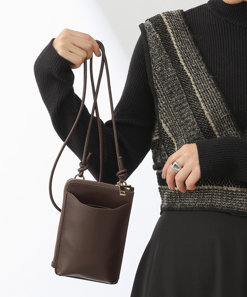 COLONY 2139（コロニートゥーワンスリーナイン）の「【新色追加】スマホお財布ミニショルダーバッグ（ショルダーバッグ・レディース・ブラック/ブラック系その他/グレー/ダークブラウン/レンガ/レオパード/ブラウン系その他/ピンク/ベージュ/ライム/グレー系その他/ブルー/ホワイト/グリーン/ブラック系その他3・FREE）」の8枚目の写真