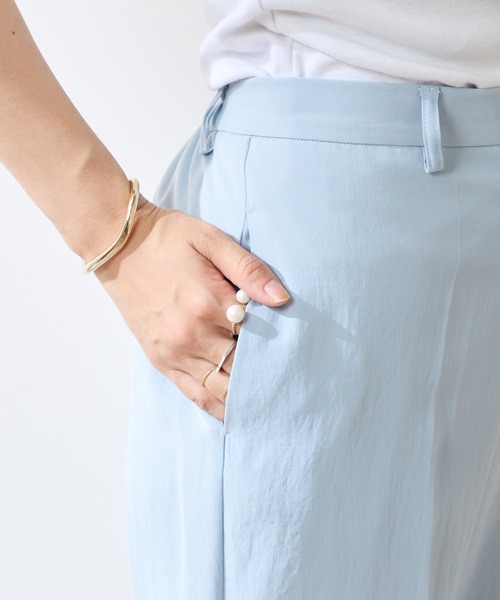 SHENERY（シーナリー）の「センタープレスストレートパンツ（その他パンツ・レディース・ベージュ/イエロー/ブルー・38/36）」の19枚目の写真