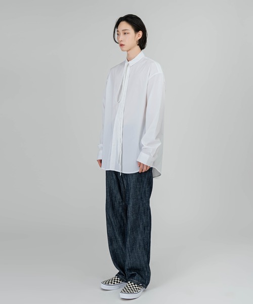 FOLLOWIN(フォロウィン)の「【UNISEX】オーバーフィットベルト付きベーシックシャツ(シャツ/ブラウス・レディース・スカイブルー/ブラック/アイボリー・FREE)」の17枚目の写真