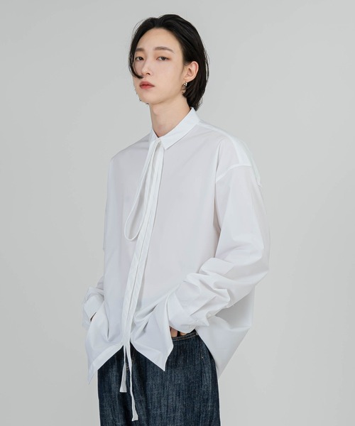 FOLLOWIN(フォロウィン)の「【UNISEX】オーバーフィットベルト付きベーシックシャツ(シャツ/ブラウス・レディース・スカイブルー/ブラック/アイボリー・FREE)」の18枚目の写真