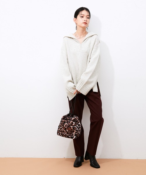 ADAM ET ROPE'（アダムエロペ）の「マシュマロ巾着バッグ（ショルダーバッグ・レディース・ブラウン系その他2/イエロー/ブルー系その他4・FREE）」の9枚目の写真