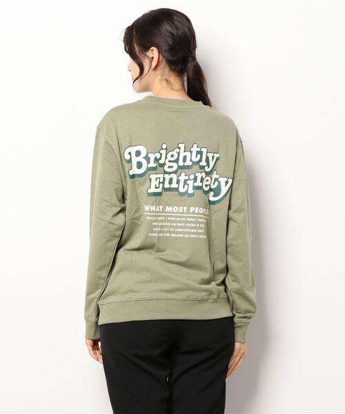 GGD（ジージーディー）の「ゆるシルエットスモーキーカラークルートレーナー　ミニ裏毛　刺繍（スウェット・レディース・ブラック/ブラウン/グレー/ピンク/ブルー/ブラック系その他/グレー系その他/ブラウン系その他/ブルー系その他/ピンク系その他・LL/M/L）」の13枚目の写真