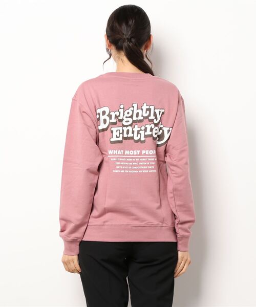 GGD（ジージーディー）の「ゆるシルエットスモーキーカラークルートレーナー　ミニ裏毛　刺繍（スウェット・レディース・ブラック/ブラウン/グレー/ピンク/ブルー/ブラック系その他/グレー系その他/ブラウン系その他/ブルー系その他/ピンク系その他・LL/M/L）」の15枚目の写真