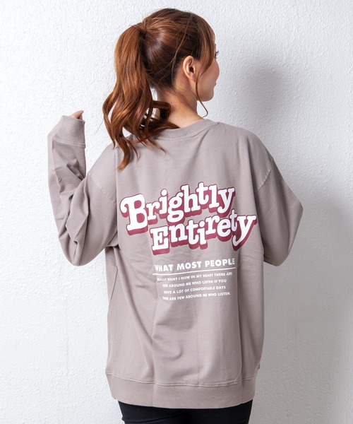 GGD（ジージーディー）の「ゆるシルエットスモーキーカラークルートレーナー　ミニ裏毛　刺繍（スウェット・レディース・ブラック/ブラウン/グレー/ピンク/ブルー/ブラック系その他/グレー系その他/ブラウン系その他/ブルー系その他/ピンク系その他・LL/M/L）」の5枚目の写真