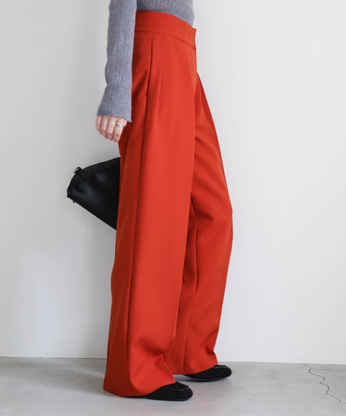 select MOCA by son（セレクトモカバイソン）の「ダブルタックルーズデザインパンツ（スラックス・レディース・ブラック/ライトグリーン/スモークピンク/テラコッタ/ベージュ・SMALL/MEDIUM/X-SMALL）」の20枚目の写真