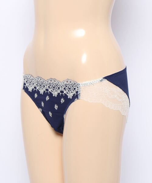 AMOSTYLE BY Triumph（アモスタイルバイトリンプ）の「アクアロータス レギュラーショーツAMST1271 Mini JX（ショーツ・レディース・ホワイト/レッド/イエロー/ブルー・M/L）」の11枚目の写真