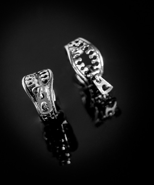 FUNALIVE（ファンアライブ）の「JON シルバーイヤーカフ　ステンレス　両耳 ２点セット（イヤーカフ・メンズ・A/B/C/D/E/F/G/H/I/K/J・FREE）」の5枚目の写真