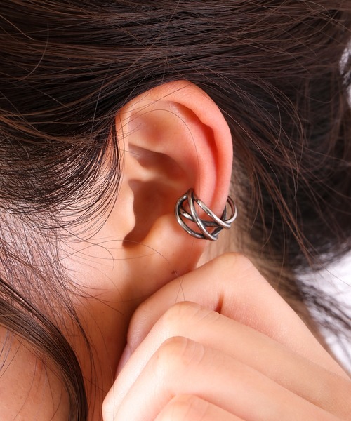 FUNALIVE（ファンアライブ）の「JON シルバーイヤーカフ　ステンレス　両耳 ２点セット（イヤーカフ・メンズ・A/B/C/D/E/F/G/H/I/K/J・FREE）」の16枚目の写真