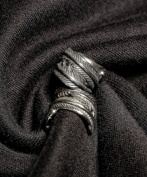 FUNALIVE（ファンアライブ）の「JON シルバーイヤーカフ　ステンレス　両耳 ２点セット（イヤーカフ・メンズ・A/B/C/D/E/F/G/H/I/K/J・FREE）」の19枚目の写真