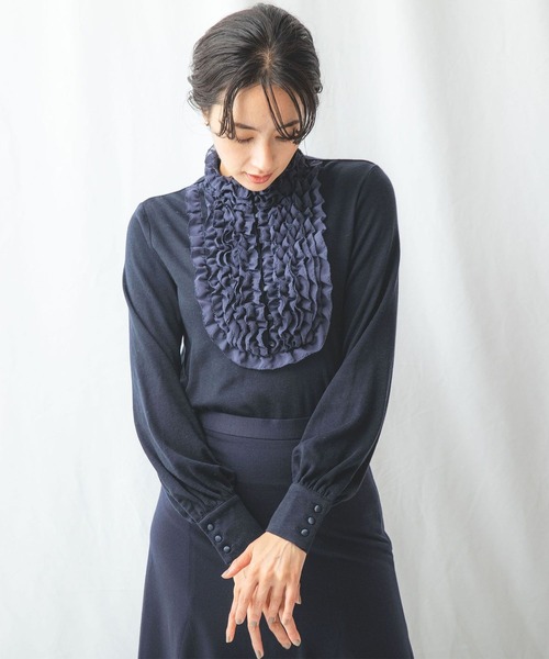 NARACAMICIE(ナラカミーチェ)の「ピコフリルウール混ジャージブラウス(Tシャツ/カットソー・レディース・ベージュ/ブラック/ネイビー・MEDIUM/LARGE/XX-LARGE/X-LARGE)」の3枚目の写真