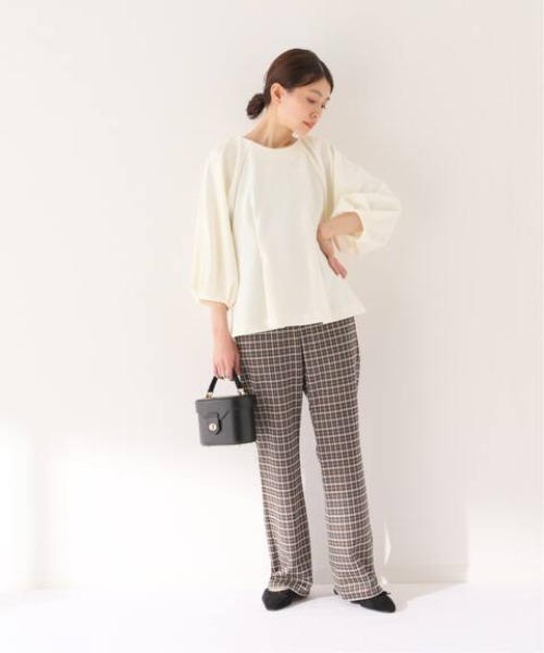 SLOBE IENA(スローブイエナ)の「ニットジョーゼットプルオーバー【手洗い可能】◆(Tシャツ/カットソー・レディース・ブラック/アイボリー/ブラウン・FREE)」の14枚目の写真