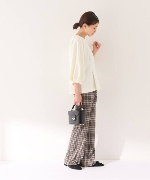 SLOBE IENA(スローブイエナ)の「ニットジョーゼットプルオーバー【手洗い可能】◆(Tシャツ/カットソー・レディース・ブラック/アイボリー/ブラウン・FREE)」の20枚目の写真