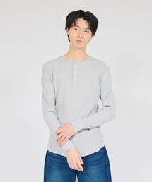 HANES（ヘインズ）の「【Hanes/ヘインズ】メンズ サーマル ヘンリーネックロングスリーブTシャツ（Tシャツ/カットソー）」