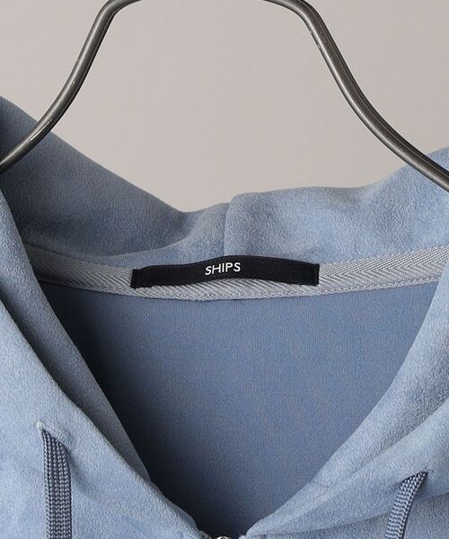 SHIPS（シップス）の「【WEB限定】SHIPS: ワンポイント ロゴ ワッペン フェイクスエード ジップ パーカー（パーカー・メンズ・ライトブルー/ベージュ/グレー・SMALL/MEDIUM/LARGE/X-LARGE）」の20枚目の写真