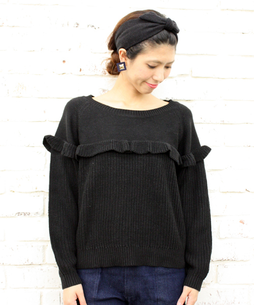 mystic（ミスティック）の「切替フリルニットプルオーバー（ニット/セーター・レディース・グレー/オフホワイト/ブラック/キャメル・ﾌﾘ-）」の3枚目の写真