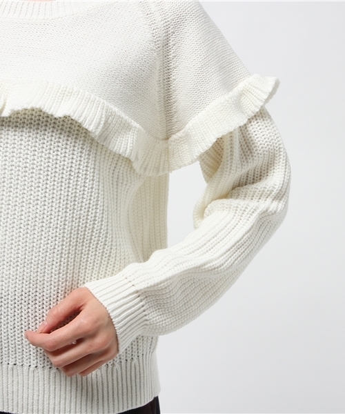mystic（ミスティック）の「切替フリルニットプルオーバー（ニット/セーター・レディース・グレー/オフホワイト/ブラック/キャメル・ﾌﾘ-）」の6枚目の写真