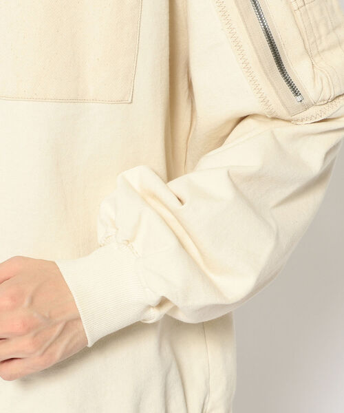 AVIREX(アヴィレックス)の「【TYPE BLUE/タイプ ブルー】デニム ポケット クルーネック スウェット / DENIM POCKET CREW NECK SWEAT / アヴィレックス / AVIREX(スウェット・メンズ・ナチュラル/ネイビー・MEDIUM/LARGE/XX-LARGE/X-LARGE)」の16枚目の写真