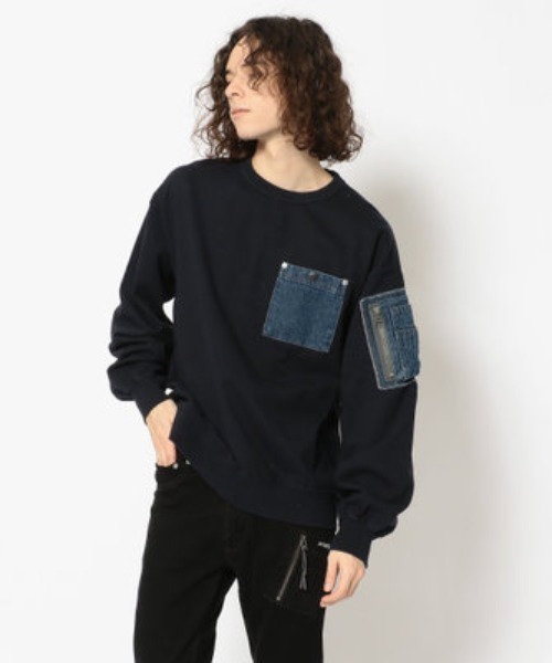 AVIREX(アヴィレックス)の「【TYPE BLUE/タイプ ブルー】デニム ポケット クルーネック スウェット / DENIM POCKET CREW NECK SWEAT / アヴィレックス / AVIREX(スウェット・メンズ・ナチュラル/ネイビー・MEDIUM/LARGE/XX-LARGE/X-LARGE)」の2枚目の写真