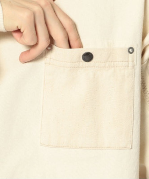 AVIREX(アヴィレックス)の「【TYPE BLUE/タイプ ブルー】デニム ポケット クルーネック スウェット / DENIM POCKET CREW NECK SWEAT / アヴィレックス / AVIREX(スウェット・メンズ・ナチュラル/ネイビー・MEDIUM/LARGE/XX-LARGE/X-LARGE)」の8枚目の写真