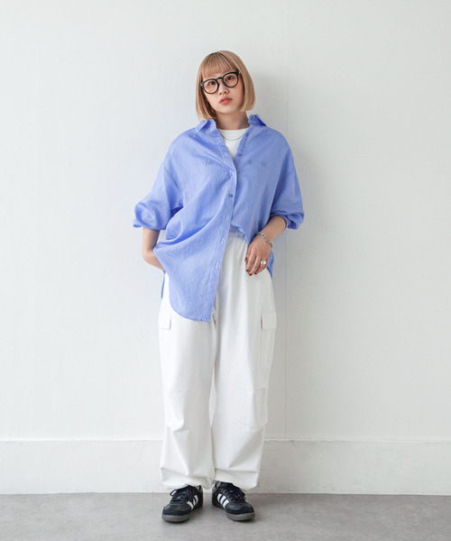 Chillfar（チルファー）の「シアーストライプビッグシャツ（シャツ/ブラウス・レディース・ミント/サックスブルー/パープル/イエロー/ブルー/ライトパープル/ベージュ/グリーン/グレー・LARGE/MEDIUM）」の13枚目の写真