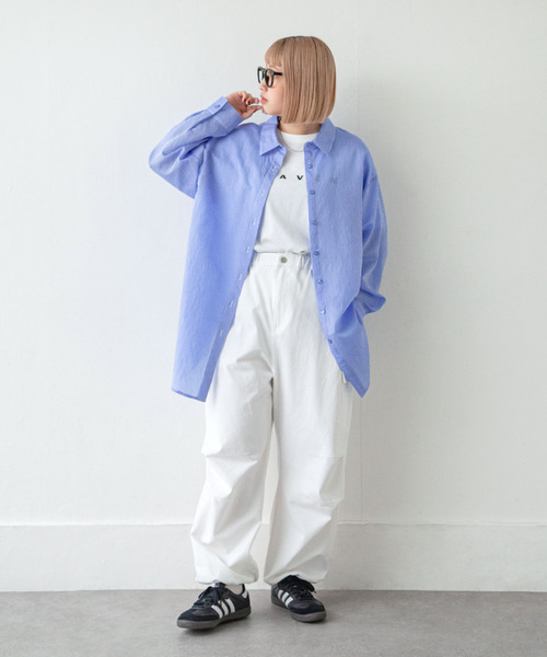 Chillfar（チルファー）の「シアーストライプビッグシャツ（シャツ/ブラウス・レディース・ミント/サックスブルー/パープル/イエロー/ブルー/ライトパープル/ベージュ/グリーン/グレー・LARGE/MEDIUM）」の16枚目の写真