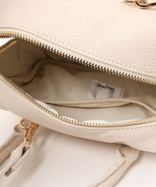 SMIR NASLI（サミールナスリ）の「ツイステッドシュリンクミニボストンバッグ（ボストンバッグ・レディース・ブラック/グレー系その他/キャメル/オフホワイト・9）」の9枚目の写真