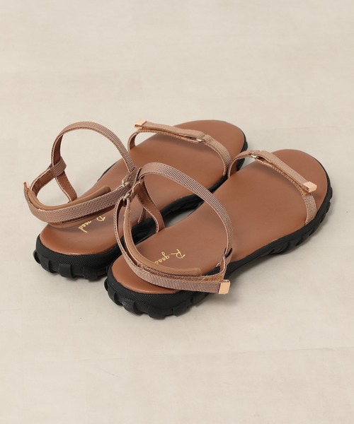 RIVE DROITE（リヴドロワ）の「R.good/アールドットグッド　ベルクロスポサン（サンダル・レディース・ブラック/キャメル・S/M/L）」の6枚目の写真