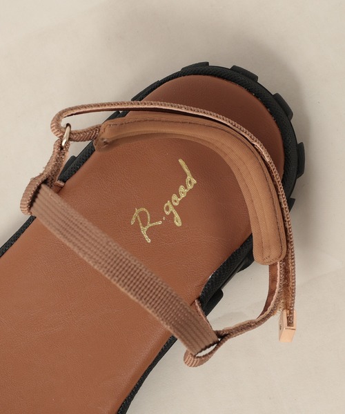 RIVE DROITE（リヴドロワ）の「R.good/アールドットグッド　ベルクロスポサン（サンダル・レディース・ブラック/キャメル・S/M/L）」の9枚目の写真