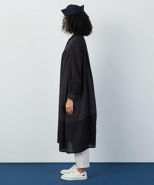 FRAPBOIS（フラボア）の「パールドビー ワンピース（ワンピース・レディース・ブラック/オフホワイト・1/0）」の4枚目の写真