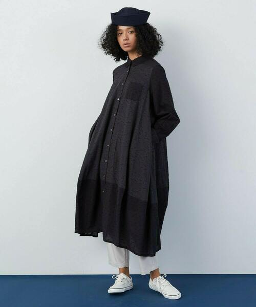 FRAPBOIS（フラボア）の「パールドビー ワンピース（ワンピース・レディース・ブラック/オフホワイト・1/0）」の14枚目の写真