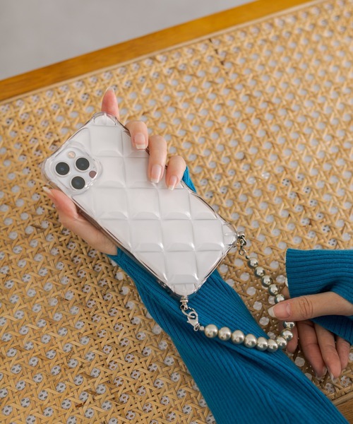 mystic（ミスティック）の「Lara キルティングスマホショルダー (iphone13pro対応）（スマホケース/カバー・レディース・シルバー/クリア/ブラック/アイボリー・ONE SIZE）」の4枚目の写真