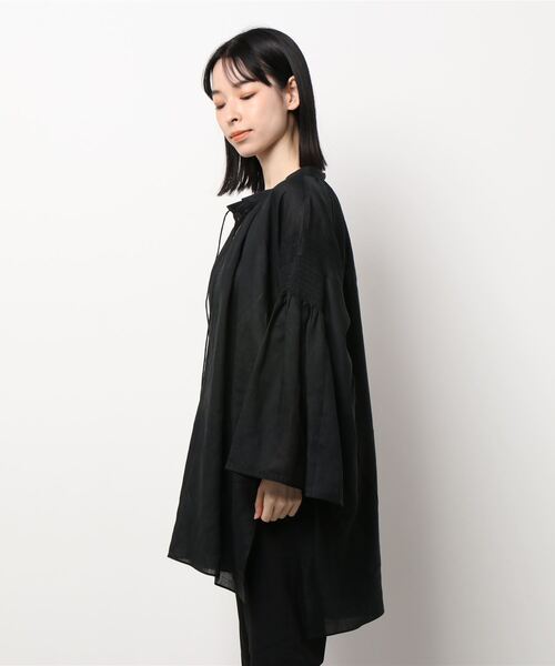 ROPE'（ロペ）の「【秋にも使える】ラミー刺繍カフタンチュニックブラウス（シャツ/ブラウス・レディース・ホワイト/ブラック・38）」の3枚目の写真