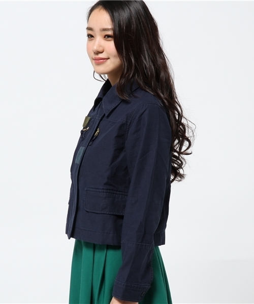 WHO'S WHO gallery(フーズフーギャラリー)の「【mil4th】ショートF2ジャケット(ミリタリージャケット・レディース・オリーブ/ネイビー・FREE)」の4枚目の写真