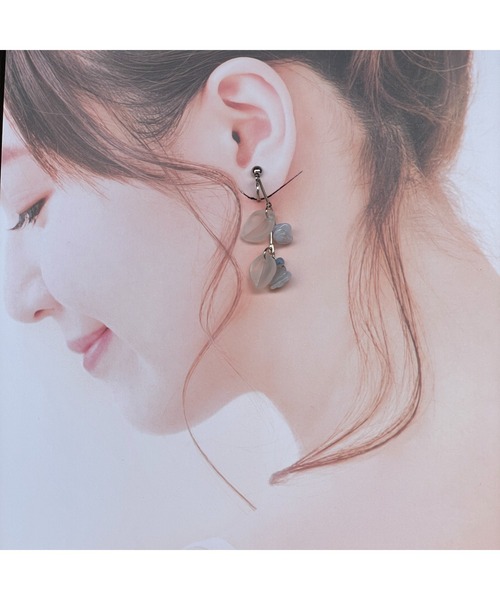 tone(トーン)の「【musk】葉×天然石のピアス(MA)(ピアス(両耳用)・レディース・シルバー・FREE)」の4枚目の写真