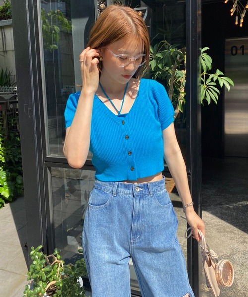 one after another NICE CLAUP(ワンアフターアナザーナイスクラップ)の「ホルターキャミSETニット(ニット/セーター・レディース・オフホワイト/ブラック/ミント/ブルー・FREE)」の4枚目の写真