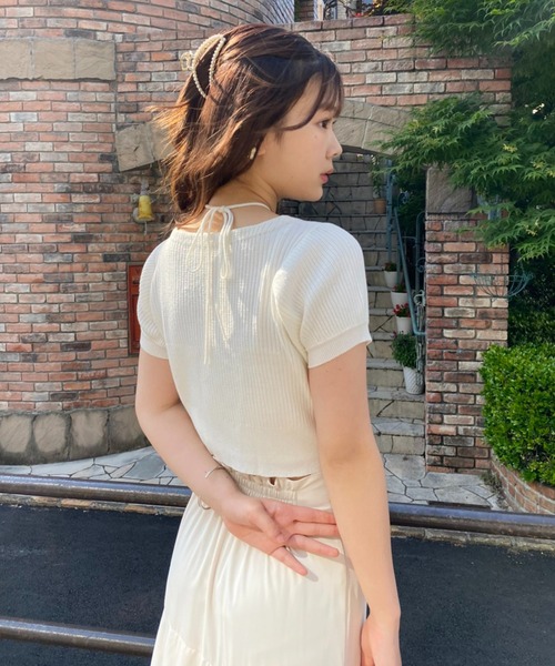 one after another NICE CLAUP(ワンアフターアナザーナイスクラップ)の「ホルターキャミSETニット(ニット/セーター・レディース・オフホワイト/ブラック/ミント/ブルー・FREE)」の7枚目の写真