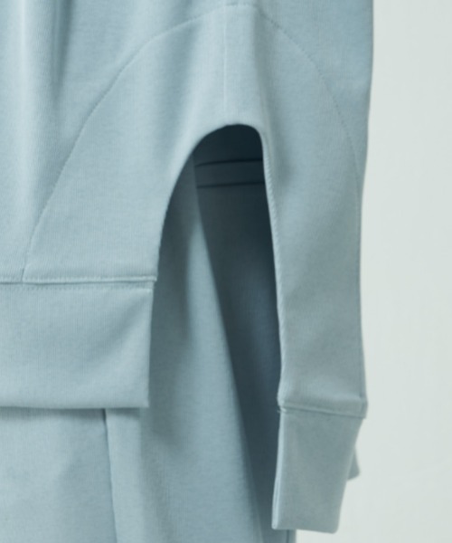 Lui's（ルイス）の「エステルフライスBigカラープルオーバー（Tシャツ/カットソー・レディース・ブラック/サックスブルー・FREE）」の17枚目の写真