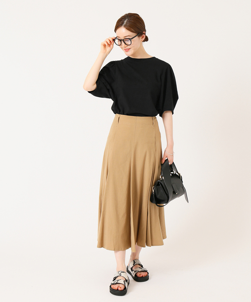 IENA（イエナ）の「パネルフレアボリュームスカート（スカート・レディース・ベージュ/ブラウン・38/36/34）」の6枚目の写真
